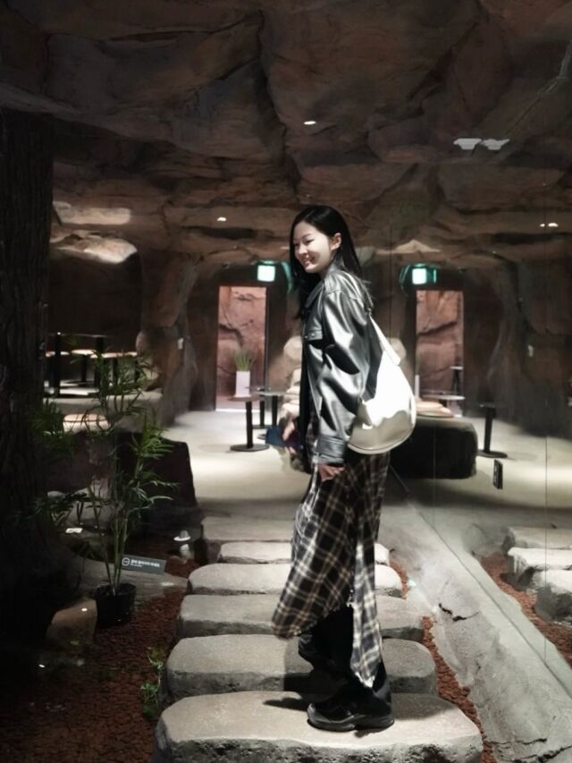 류이서가 감각적인 레이어드 스타일을 선보였다. / 류이서 SNS