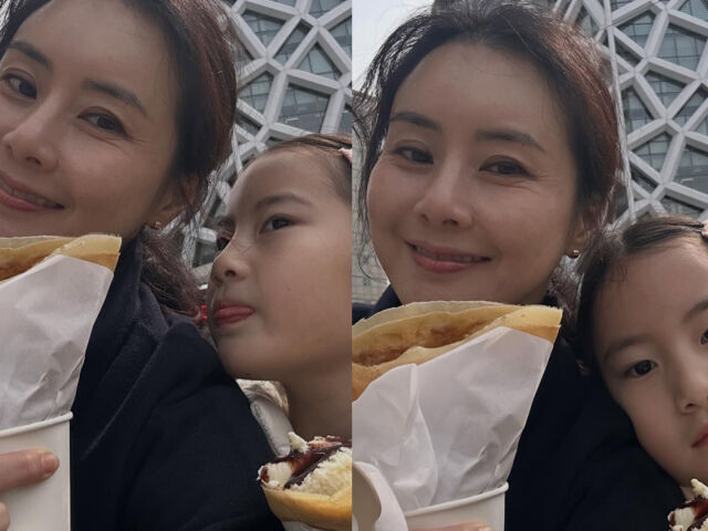 최정윤이 딸과 동대문 데이트에 나섰다. / 최정윤 소셜미디어