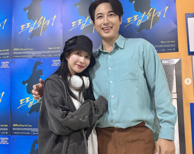 최근 발표된 통계청과 국가데이터처의 ‘2024년 혼인·이혼 통계’에 따르면, 지난해 한국 남성과 일본 여성의 혼인 건수는 1176건으로 집계됐다. 가수 겸 배우 이지훈과 일본인 아내 아야네./아야네 소셜미디어