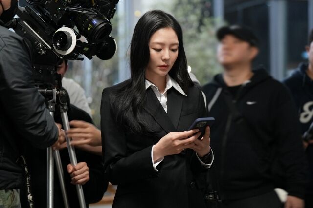 배우 이솜/매니지먼트 mmm