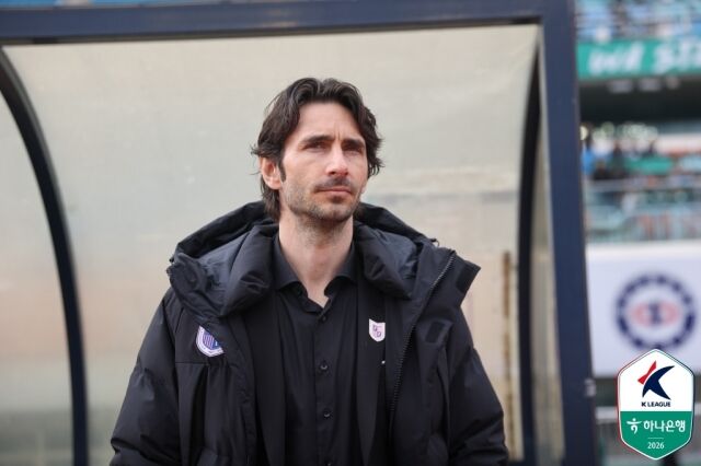 파주 프런티어 제라드 누스 감독./프로축구연맹