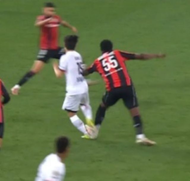 이강인과 은다이시미예/리그1다이렉트