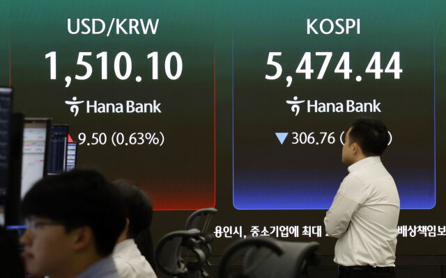 23일 서울 외환시장에서 원·달러 환율은 오전 9시 42분 기준 전거래일보다 9.7원 오른 1510.3원을 기록했다./뉴시스