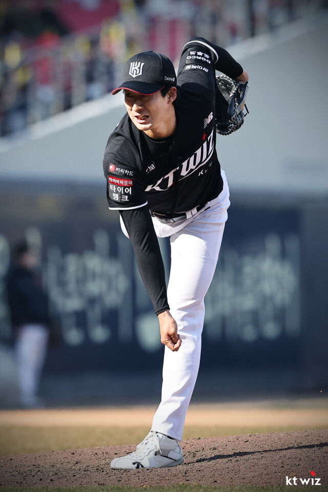 스기모토./KT 위즈