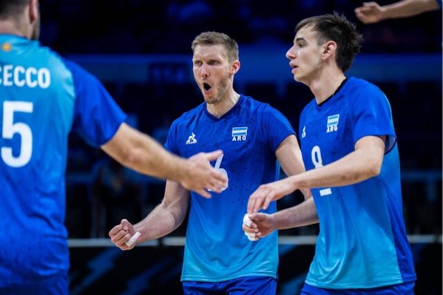 파블로 쿠카르체프(사진 중앙)./Volleyballworld