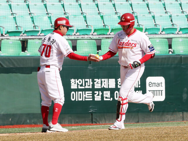 멀티 홈런을 기록한 고명준./SSG 랜더스