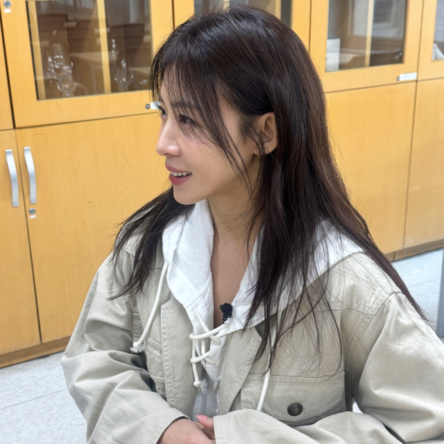 '26학번' 하지원의 색다른 새내기 일상이 공개됐다. / 하지원 SNS