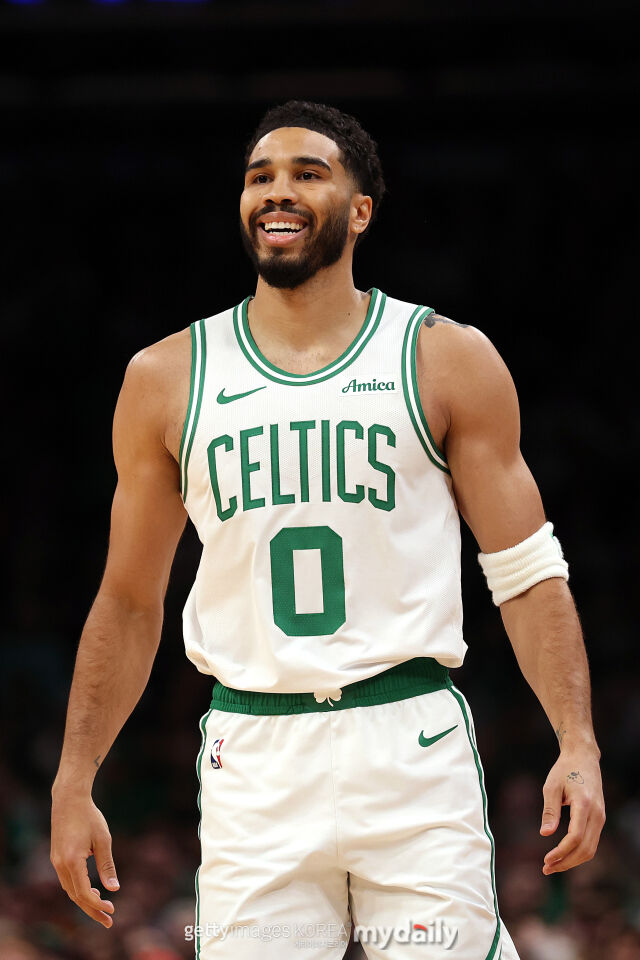 경기 중 웃음을 보이는 테이텀. /게티이미지코리아