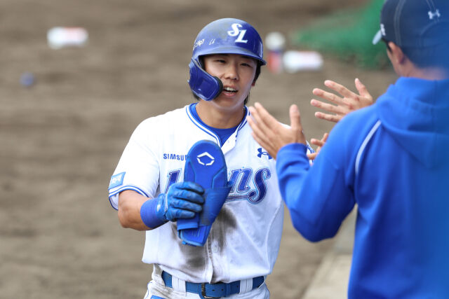 삼성 라이온즈 김성윤의 빠른 복귀를 팬들이 기다린다./삼성 라이온즈