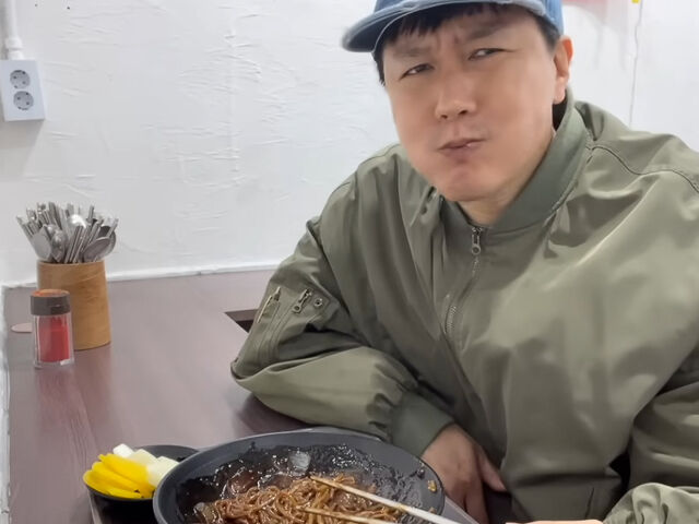 김승현이 한 그릇에 5000원인 자장면 집을 소개했다. / 유튜브 '광산김씨패밀리'