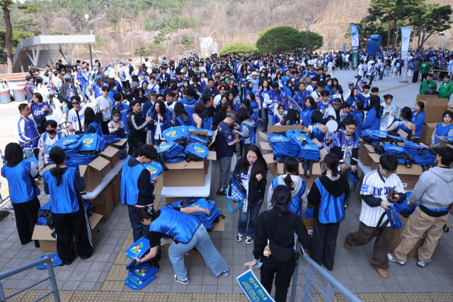 삼성 라이온즈가 2026시즌 개막 2경기 연속 매진을 달성했다./삼성 라이온즈