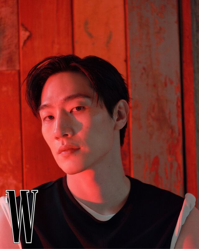 노상현 / 더블유 코리아