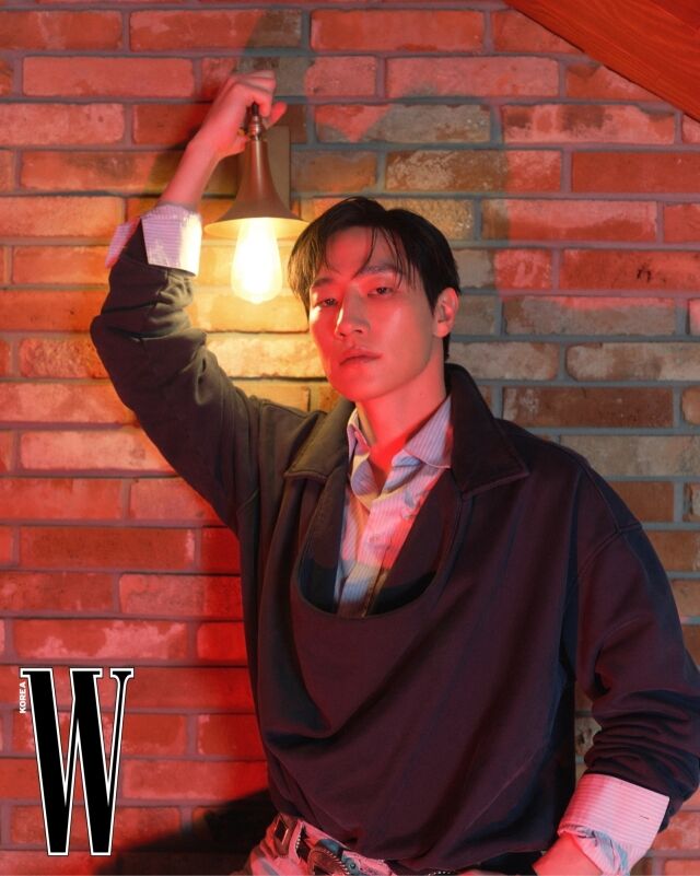 노상현 / 더블유 코리아