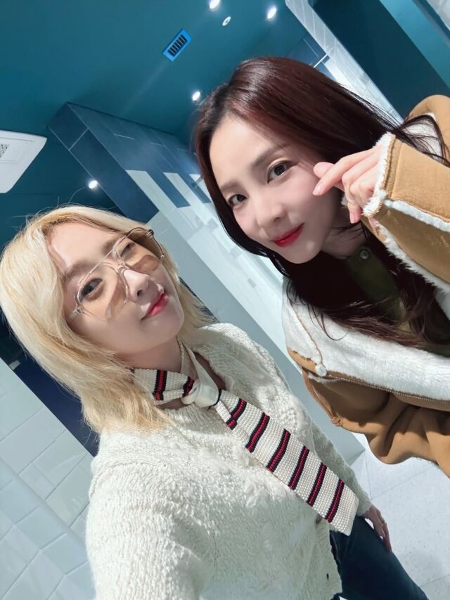 산다라박이 공민지와 함께한 근황을 공개했다. / 공민지 SNS