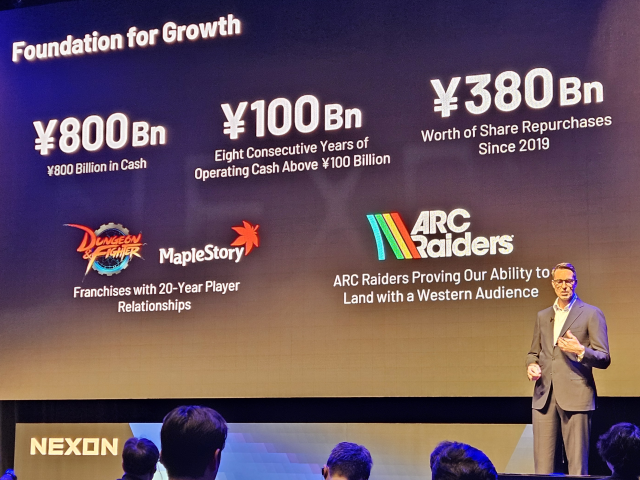 31일 일본 도쿄 시부야에서 열린 ‘자본시장브리핑(CMB)’에서 패트릭 쇠더룬드 넥슨 회장이 발표하고 있다. /게임기자단
