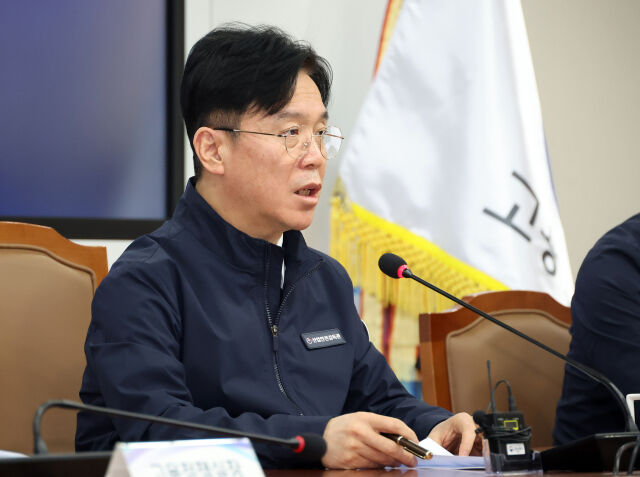 김영훈 고용노동부 장관. /뉴시스