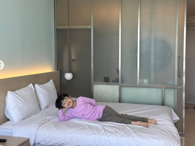 김미려의 아들이 엄마와 함께 떠난 여행에 만족감을 표현했다. / 김미려 소셜미디어