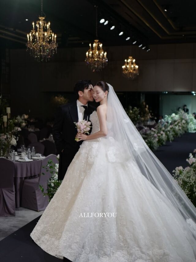 李雅美分享与李敏宇的婚姻感悟：“与爱人组成一个家庭”