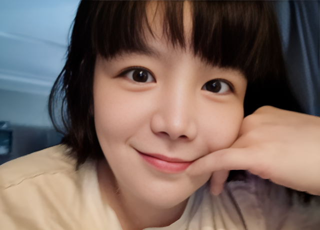 4월 1일, 에이미는 새롭게 개설한 소셜미디어 계정을 통해 "이제 새로운 나의 인생 시작"이라며 "이제 웃어도 보고, 용기도 내본다"는 글을 올려 심경의 변화를 알렸다./에이미 소셜미디어