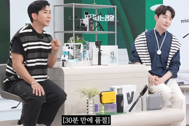 브라이언이 홈쇼핑에서 열심히 제품을 판매하고 있다. / 유튜브 '더브라이언'