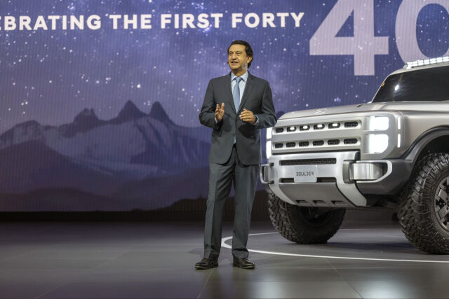 호세 무뇨스 현대차 대표이사 사장이 1일(현지시간) 미국 뉴욕 제이콥 재비츠 컨벤션 센터에서 열린 ‘2026 뉴욕 국제 오토쇼’ 현대차 프레스 컨퍼런스에서 발표하는 모습. /현대차