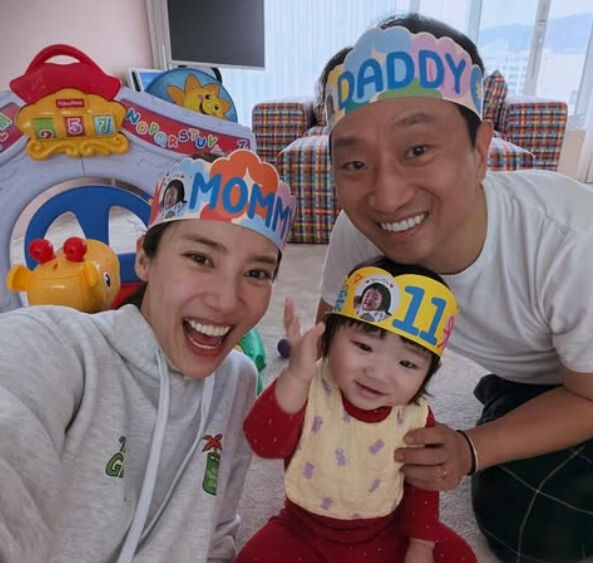 손담비, 이해이, 이규혁./소셜미디어