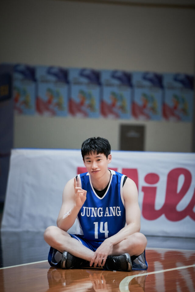 '리바운드' 김민/(주)바른손이앤에이