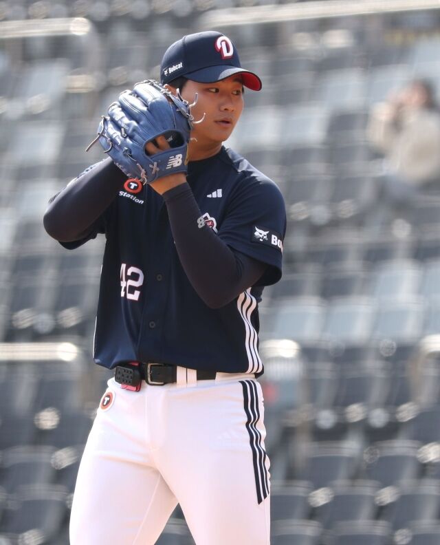 최지강./두산 베어스