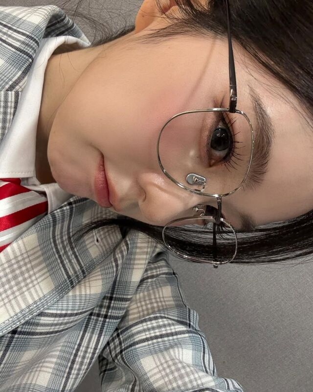 아이린이 변함없는 미모로 팬들의 시선을 사로잡았다. / 아이린 SNS