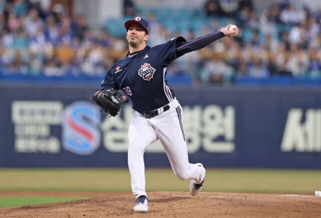 5일 경기 선발 잭로그./두산 베어스