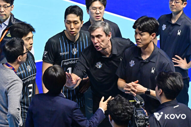 현대캐피탈 필립 블랑 감독./KOVO
