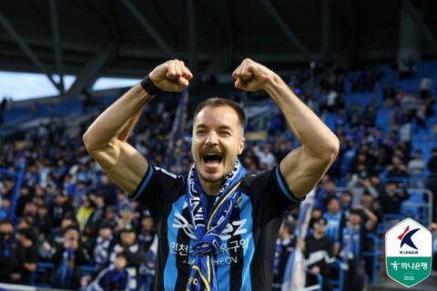 대표팀 은퇴 선언한 '인천 레전드' 무고사 "지난 12년 영광스러웠다&hellip;이제 인천에 100% 집중" [MD현장]