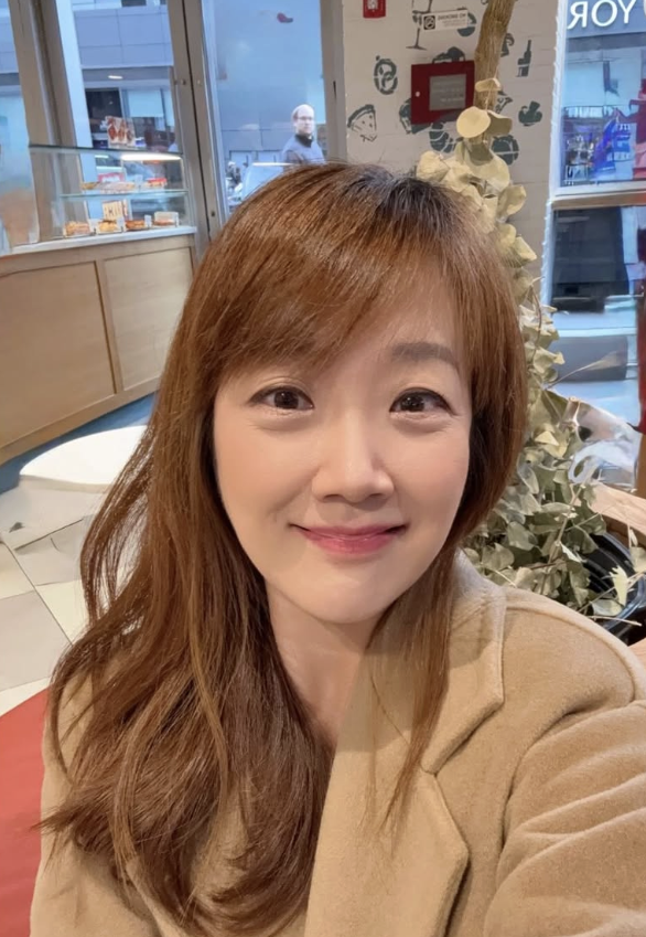 서민정이 변함없는 동안 미모로 근황을 전했다. / 서민정 SNS