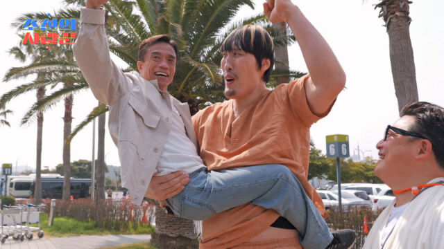 레슬링 전설 심권호가 최홍만, 윤정수와 함께 유쾌한 근황을 전한다. / TV조선 '조선의 사랑꾼'