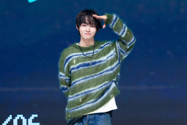 킥플립 케이주 / JYP엔터테인먼트