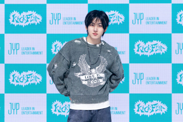 킥플립 계훈 / JYP엔터테인먼트