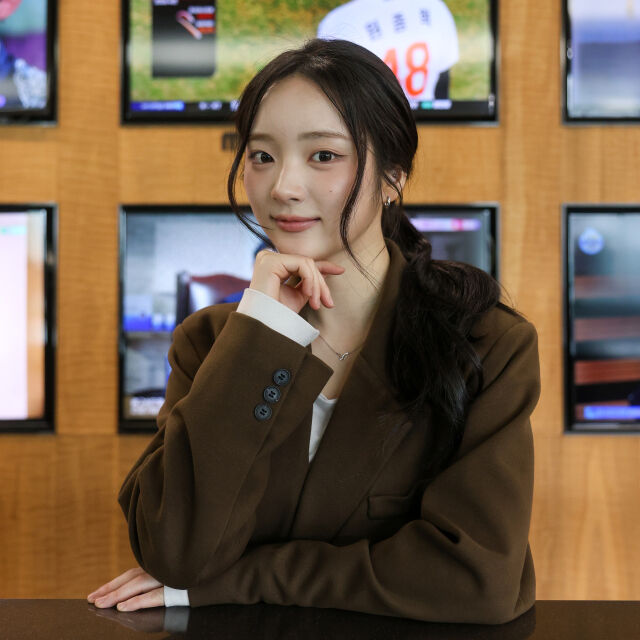 이지 / '스튜디오 596'