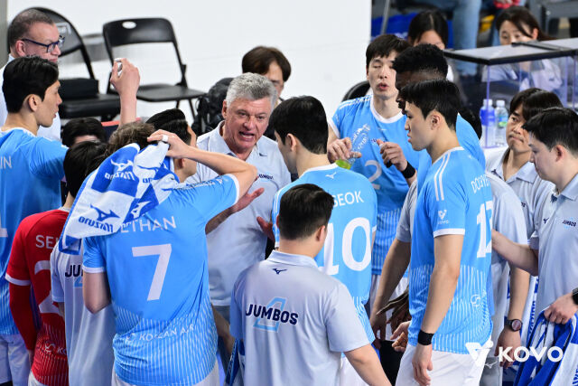 대한항공 헤난 감독./KOVO