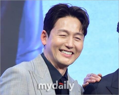 '47세' 이정진, 10살 연하女와 결별&hellip;"부족한 면多, 소개팅 재도전"