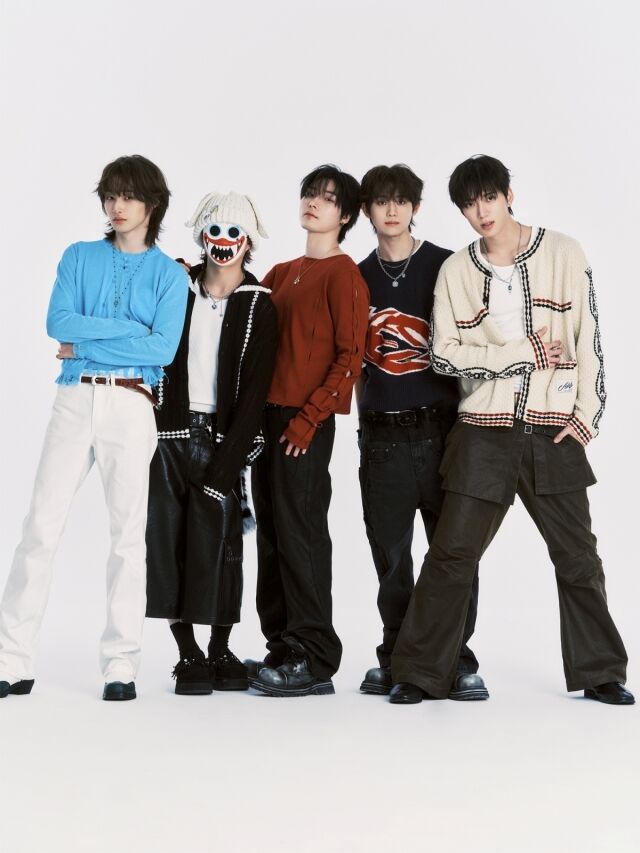 밴드 하츠웨이브 / 카카오엔터테인먼트