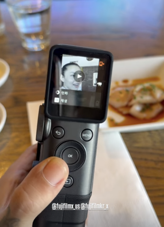 도끼가 연인 이하이와의 일상을 공개했다. / 도끼 SNS