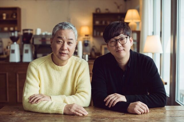 작곡가 하광훈(왼쪽), 가수 변진섭이 22년만에 다시 뭉쳤다. / 어트랙트