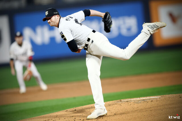 KT 시절의 벤자민./KT Wiz