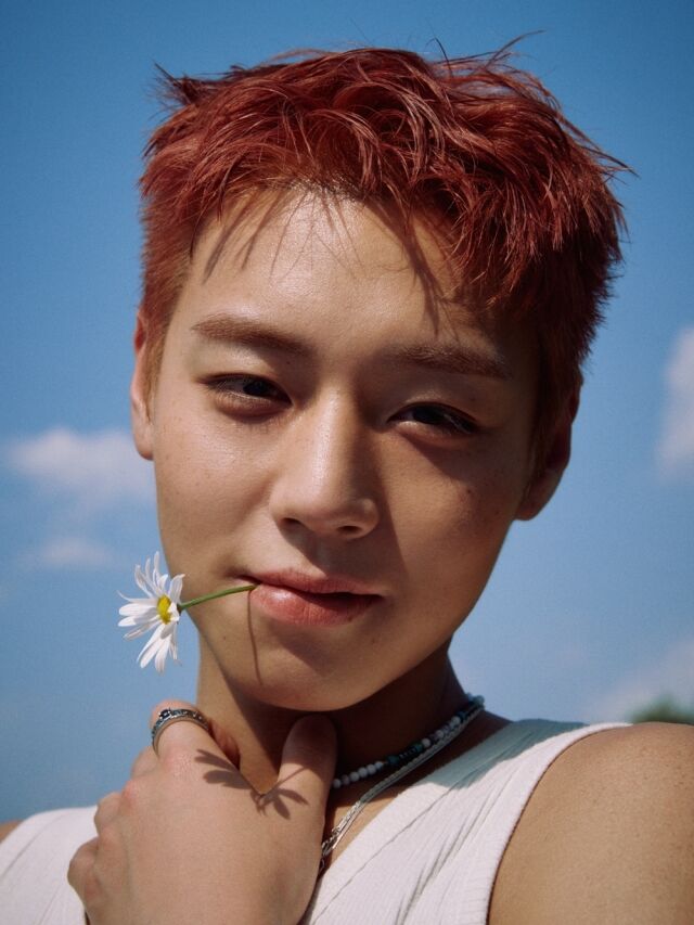 가수 겸 배우 박지훈 'RE:FLECT' 네 번째 콘셉트 포토 / YY엔터테인먼트