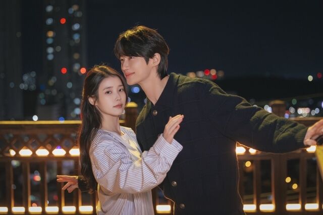 아이유X변우석 '21세기 대군부인' 미공개 사진 / MBC