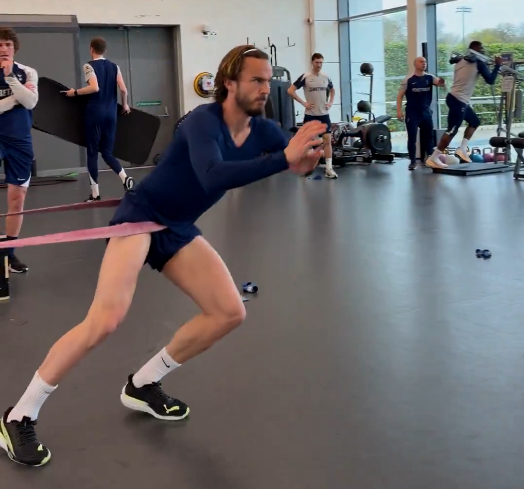 제임스 매디슨이 훈련하고 있다./토트넘 홋스퍼 SNS