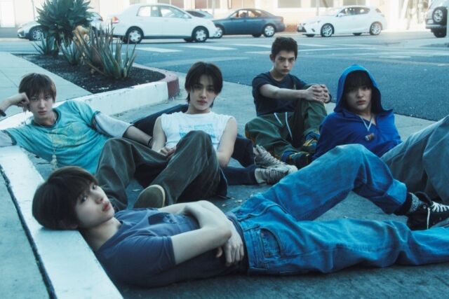 그룹 코르티스 미니 2집 앨범 포토 / 빅히트 뮤직