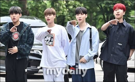 그룹 AB6IX/마이데일리 DB