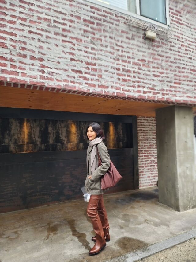 한혜연이 감각적인 스타일링과 탄탄한 몸매로 시선을 사로잡았다. / 한혜연 SNS