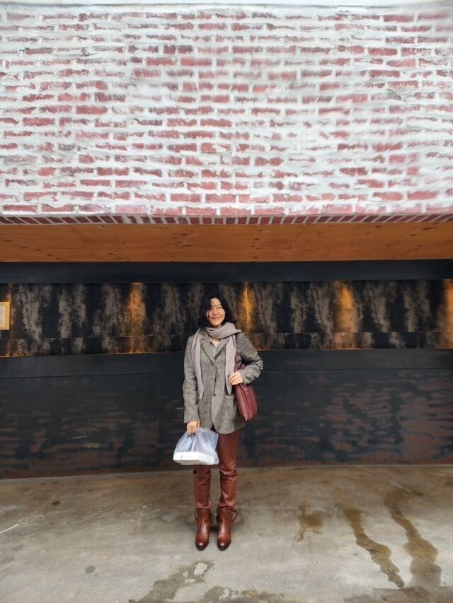 한혜연이 감각적인 스타일링과 탄탄한 몸매로 시선을 사로잡았다. / 한혜연 SNS